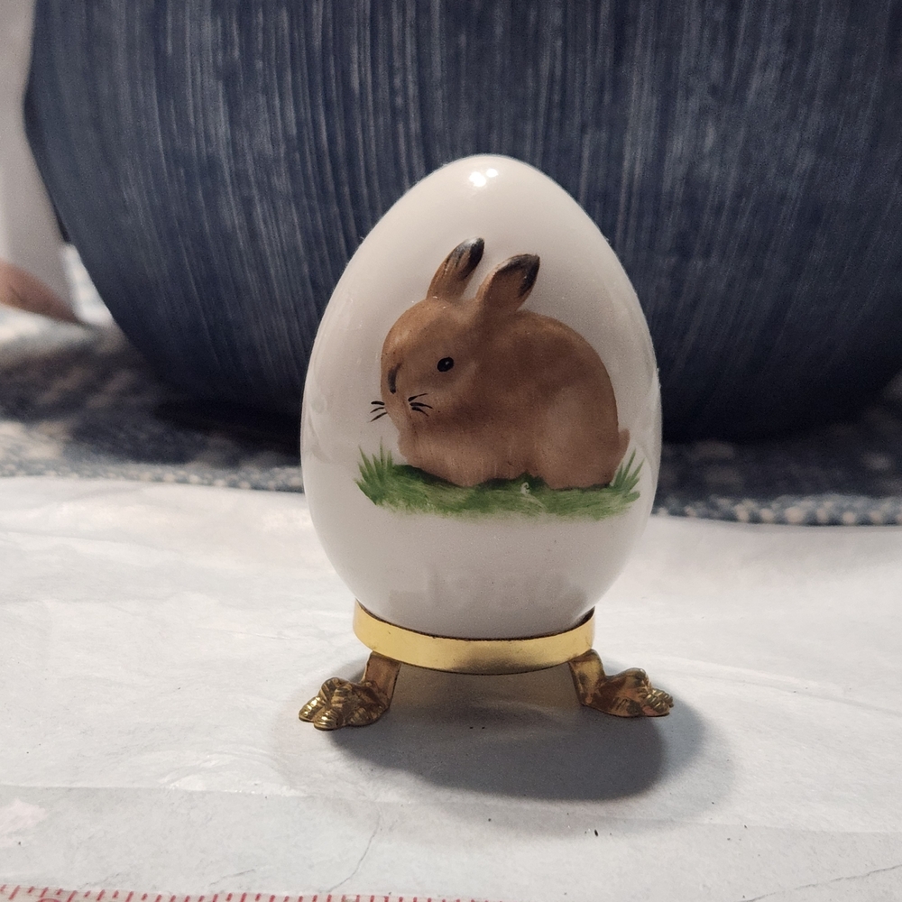 Collectible  Goebel Porcelain Easyer Egg with Bunny Design